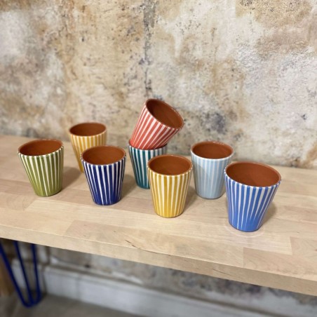 Tasse en V listas