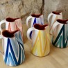 Pichet triangle en terre cuite artisanale - 1L