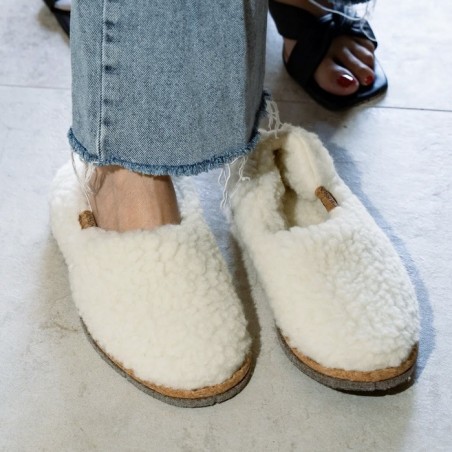 AZUL - Chausson Marcel Fluffy Crème - CAUSSÜN