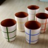 Tasse à café quadrillée