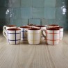 Petit mug arrondi quadrillé
