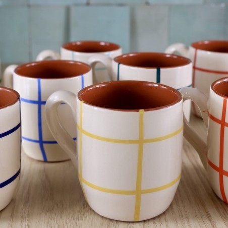 Petit mug arrondi quadrillé