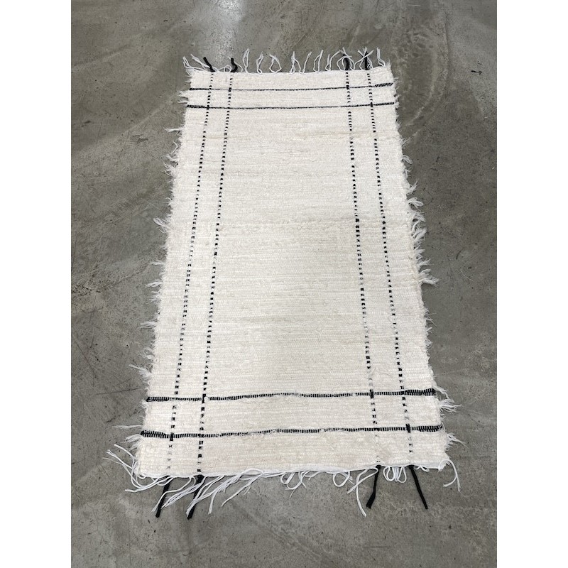 Tapis portugais en coton recyclé – 50 cm x 100 cm - Motif rectangle noir