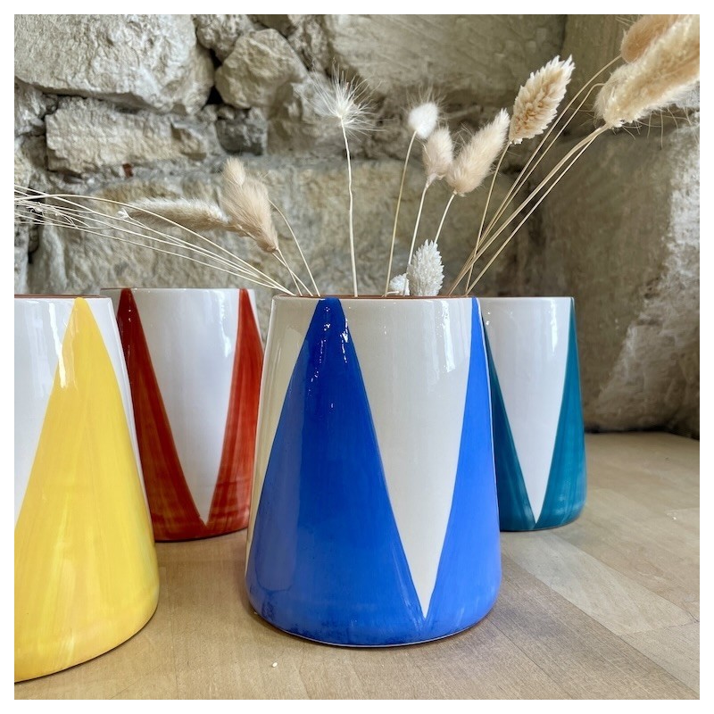 Moyen vase vulcão circus