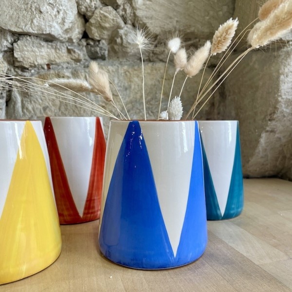 Moyen vase vulcão circus