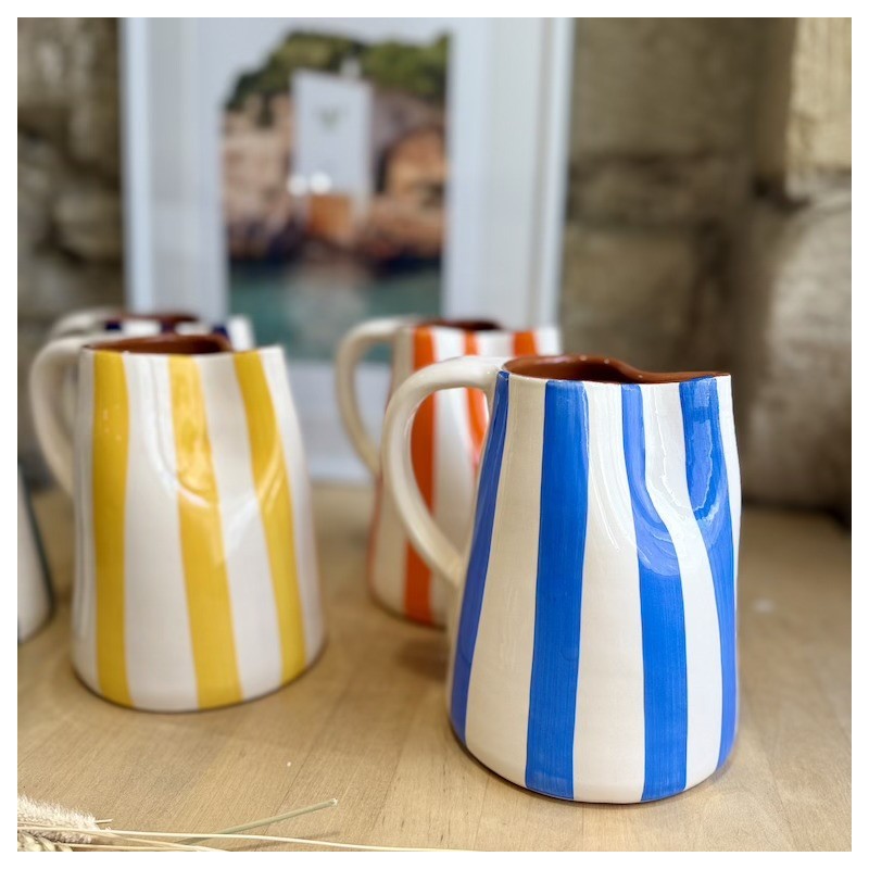 AZUL - Pichet lignes épaisses en terre cuite artisanale - 1L