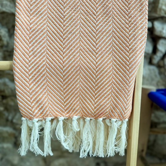 AZUL - Plaid Chevron orange