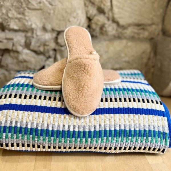 AZUL - Pantoufle Simone Fluffy Nude - CAUSSÜN