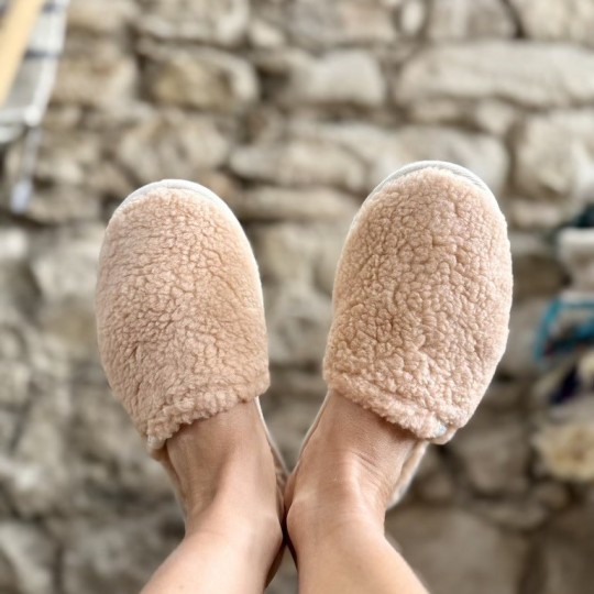 AZUL - Pantoufle Simone Fluffy Nude - CAUSSÜN