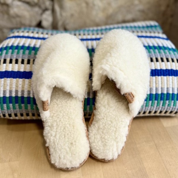 AZUL - Pantoufle Simone Fluffy Crème - CAUSSÜN