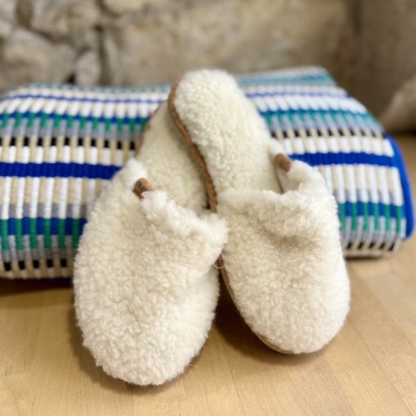 AZUL - Pantoufle Simone Fluffy Crème - CAUSSÜN