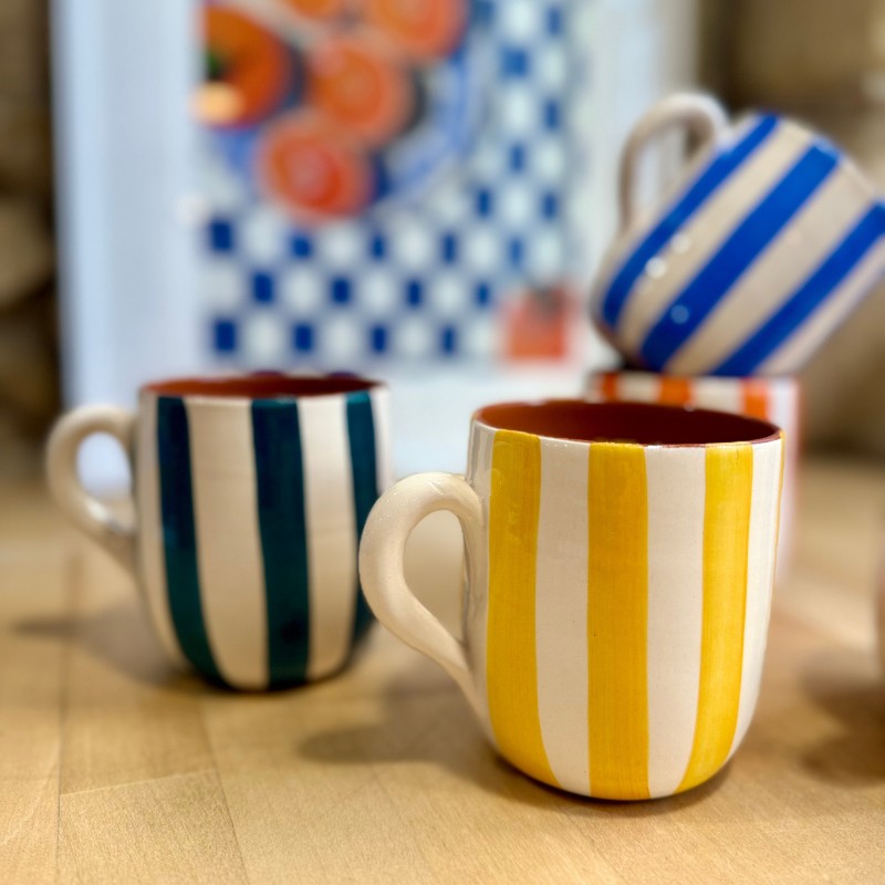 Grand mug arrondi lignes épaisses