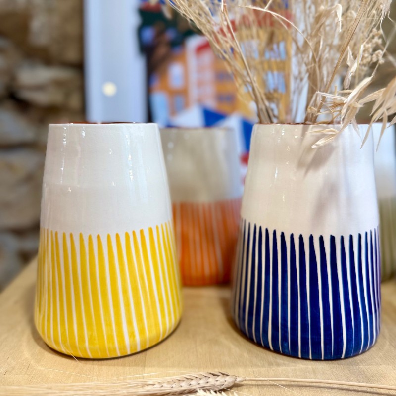 Très grand vase vulcão demi listas horizontales